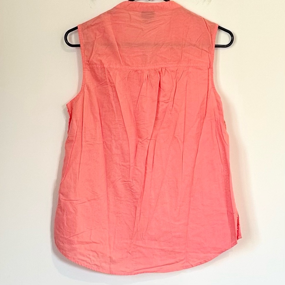 Basic Editions Coral Sleeveless Eyelet V-Neck Button Down Blouse - Medium - Picture 6 of 6